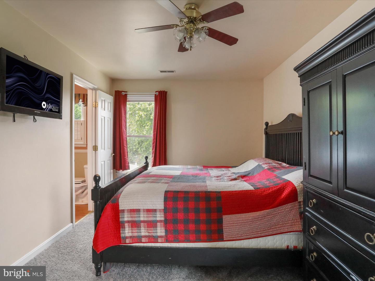 341 WARM SPRINGS RD, WINCHESTER, Virginia 22603, 4 Bedrooms Bedrooms, ,2 BathroomsBathrooms,Residential,For sale,341 WARM SPRINGS RD,VAFV2035778 MLS # VAFV2035778