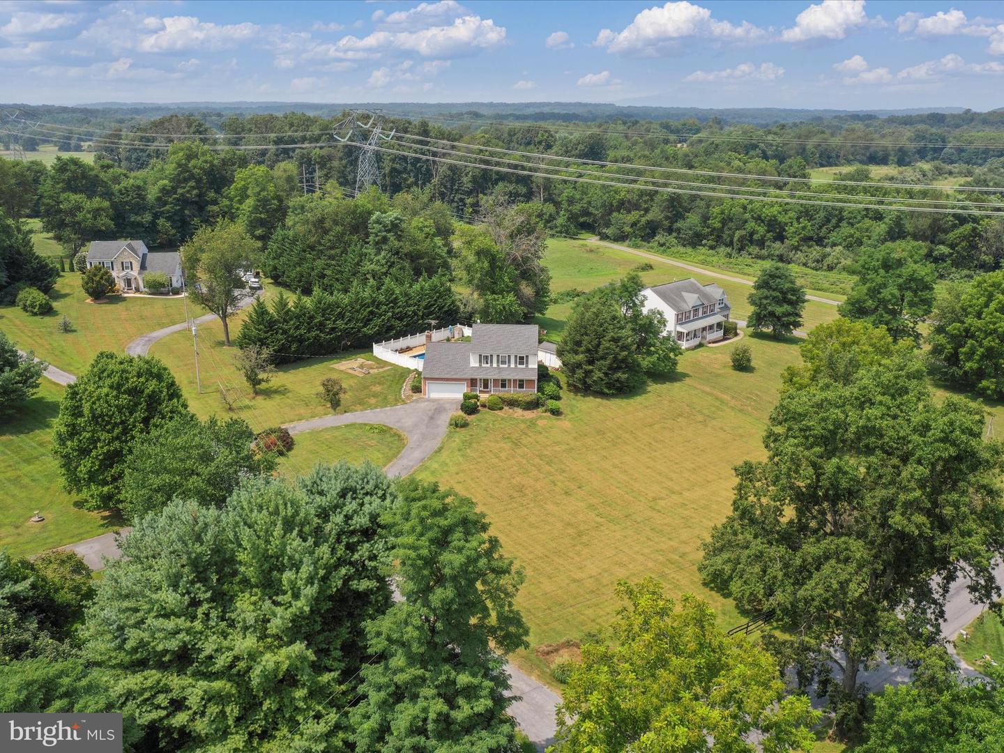 341 WARM SPRINGS RD, WINCHESTER, Virginia 22603, 4 Bedrooms Bedrooms, ,2 BathroomsBathrooms,Residential,For sale,341 WARM SPRINGS RD,VAFV2035778 MLS # VAFV2035778