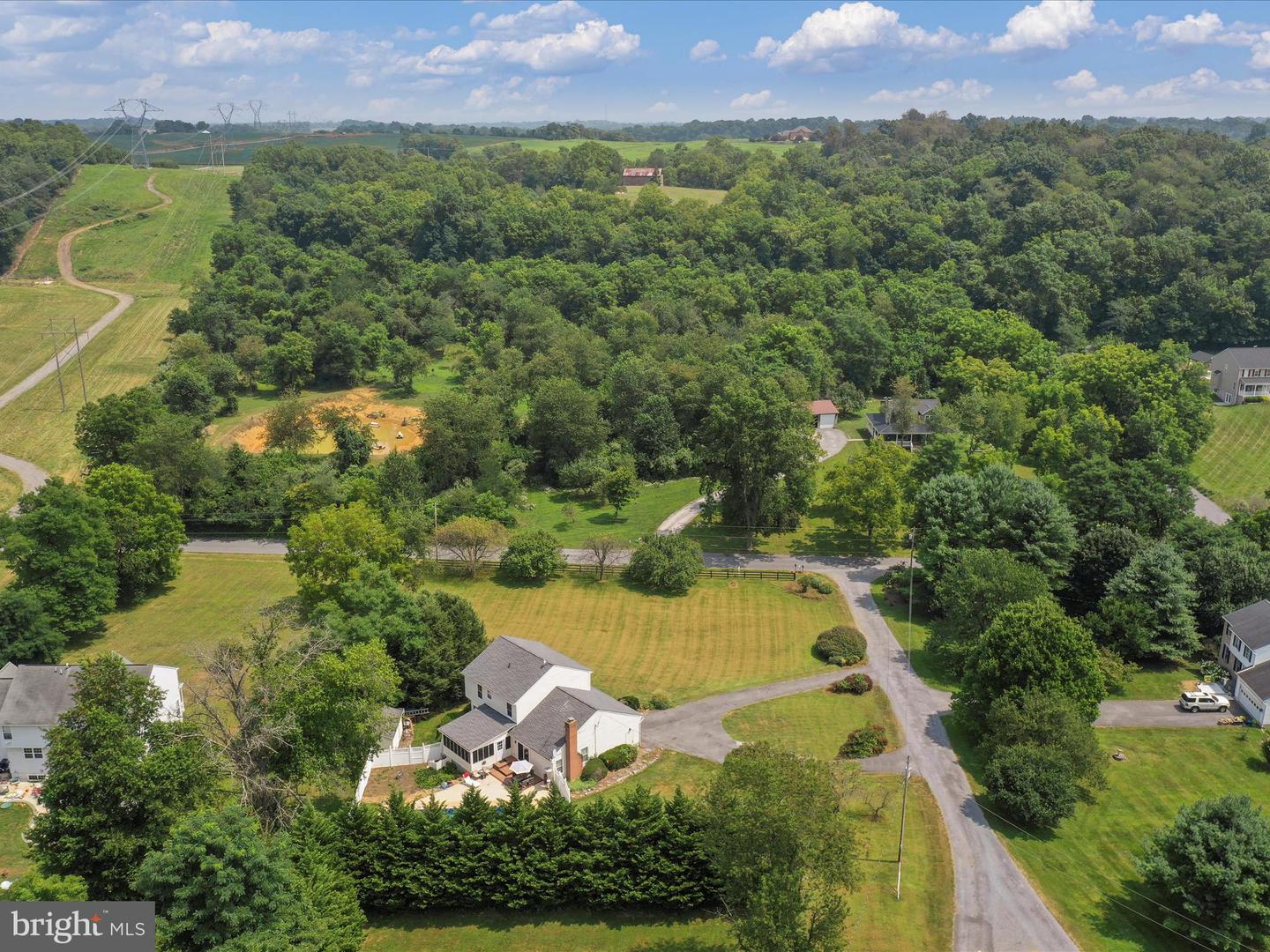 341 WARM SPRINGS RD, WINCHESTER, Virginia 22603, 4 Bedrooms Bedrooms, ,2 BathroomsBathrooms,Residential,For sale,341 WARM SPRINGS RD,VAFV2035778 MLS # VAFV2035778
