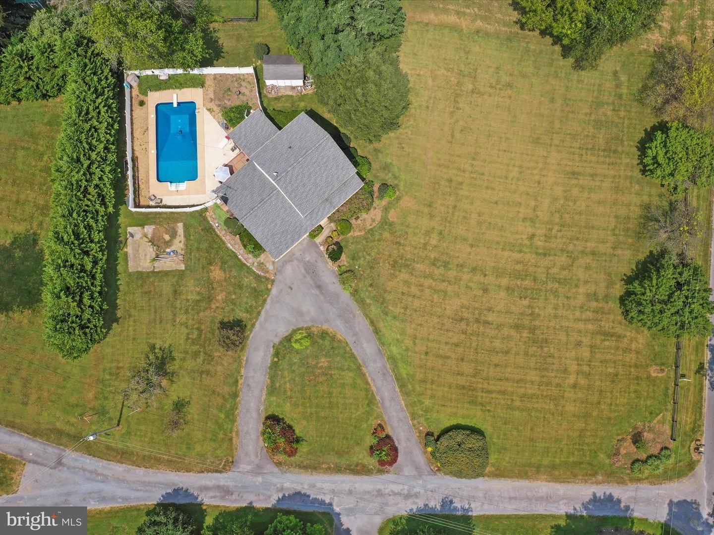 341 WARM SPRINGS RD, WINCHESTER, Virginia 22603, 4 Bedrooms Bedrooms, ,2 BathroomsBathrooms,Residential,For sale,341 WARM SPRINGS RD,VAFV2035778 MLS # VAFV2035778