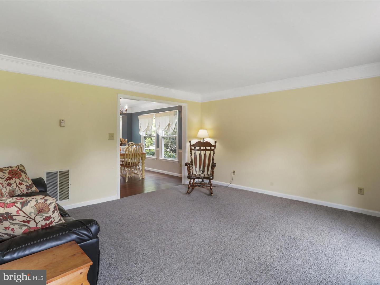 341 WARM SPRINGS RD, WINCHESTER, Virginia 22603, 4 Bedrooms Bedrooms, ,2 BathroomsBathrooms,Residential,For sale,341 WARM SPRINGS RD,VAFV2035778 MLS # VAFV2035778