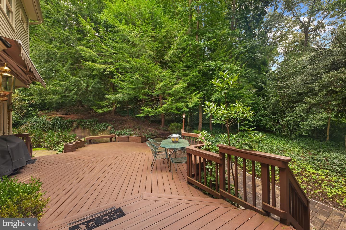 1201 ESSEX MANOR CT, ALEXANDRIA, Virginia 22308, 4 Bedrooms Bedrooms, ,4 BathroomsBathrooms,Residential,For sale,1201 ESSEX MANOR CT,VAFX2259038 MLS # VAFX2259038