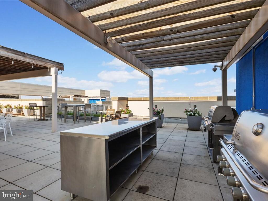 811 4TH ST NW #608, WASHINGTON, District Of Columbia 20001, 1 Bedroom Bedrooms, 4 Rooms Rooms,1 BathroomBathrooms,Residential,For sale,811 4TH ST NW #608,DCDC2213396 MLS # DCDC2213396