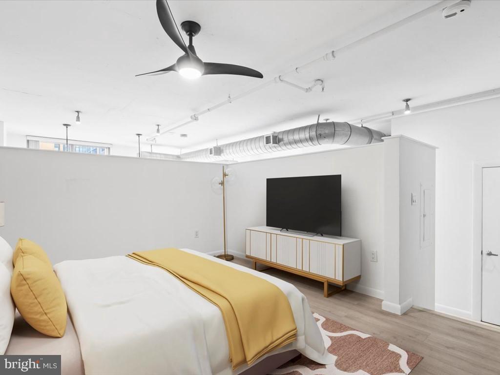 811 4TH ST NW #608, WASHINGTON, District Of Columbia 20001, 1 Bedroom Bedrooms, 4 Rooms Rooms,1 BathroomBathrooms,Residential,For sale,811 4TH ST NW #608,DCDC2213396 MLS # DCDC2213396
