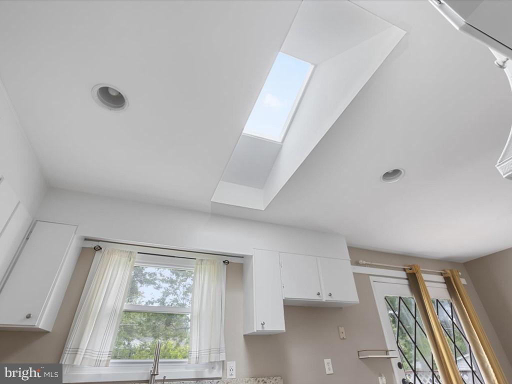 8018 IMPERIAL ST, ALEXANDRIA, Virginia 22309, 3 Bedrooms Bedrooms, 8 Rooms Rooms,1 BathroomBathrooms,Residential,For sale,8018 IMPERIAL ST,VAFX2259088 MLS # VAFX2259088