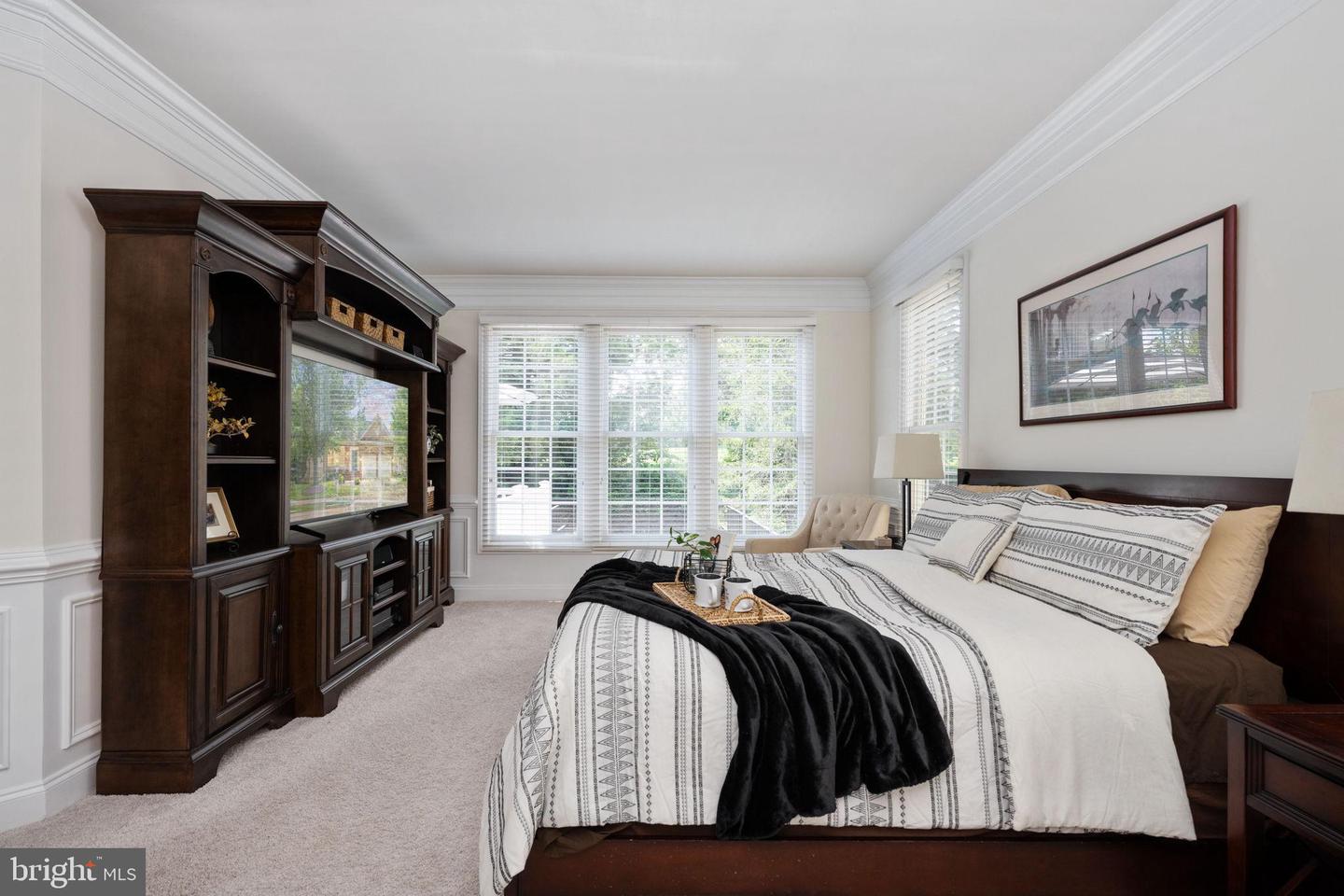 6012 DUNNBROOK TER, HAYMARKET, Virginia 20169, 5 Bedrooms Bedrooms, ,3 BathroomsBathrooms,Residential,For sale,6012 DUNNBROOK TER,VAPW2100674 MLS # VAPW2100674