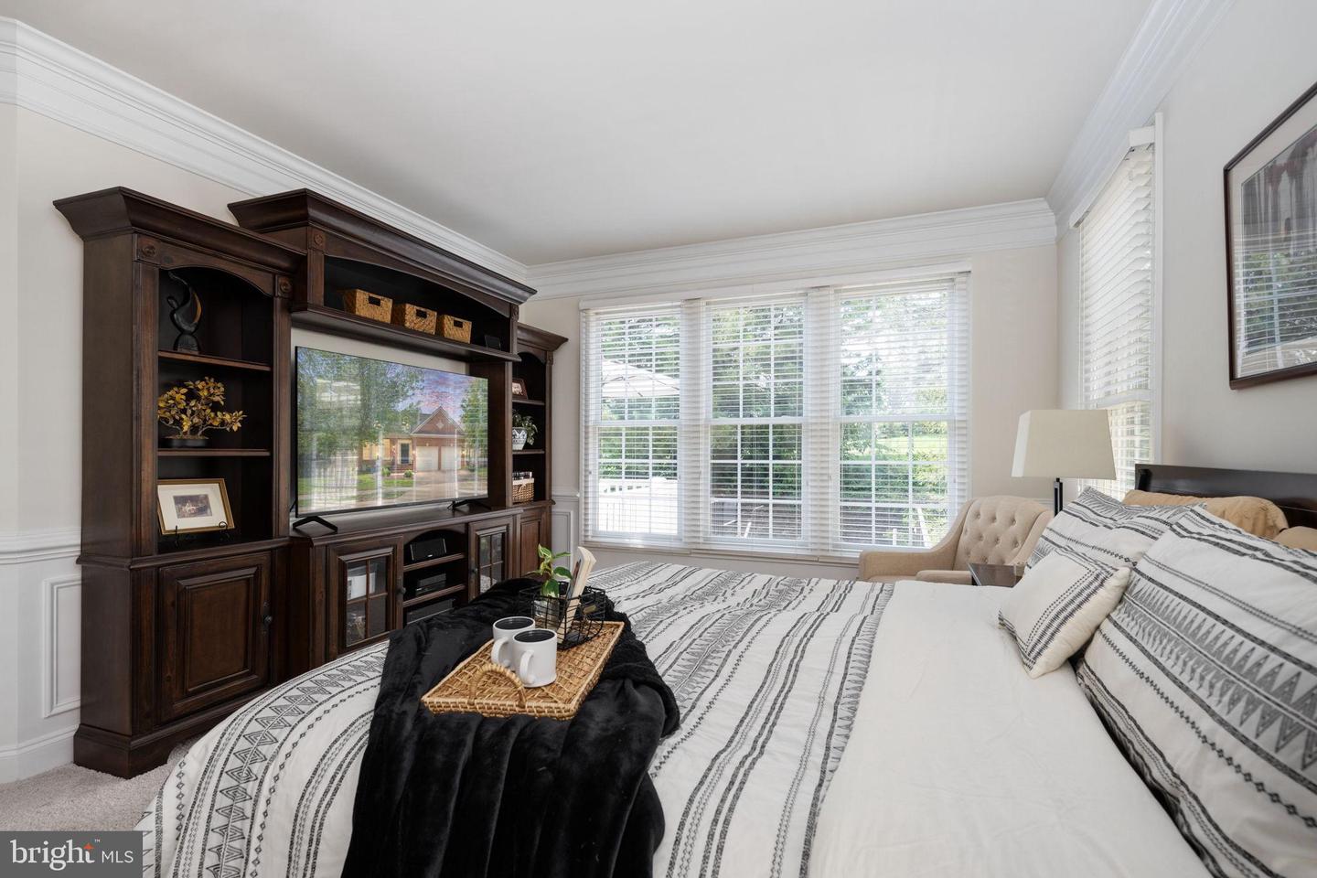 6012 DUNNBROOK TER, HAYMARKET, Virginia 20169, 5 Bedrooms Bedrooms, ,3 BathroomsBathrooms,Residential,For sale,6012 DUNNBROOK TER,VAPW2100674 MLS # VAPW2100674