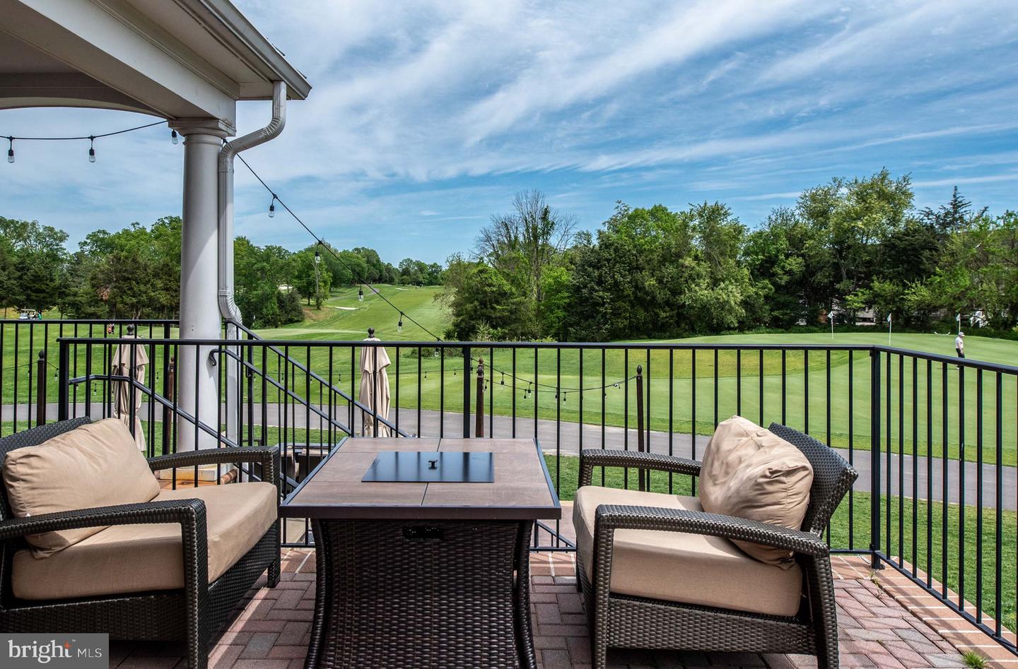 6012 DUNNBROOK TER, HAYMARKET, Virginia 20169, 5 Bedrooms Bedrooms, ,3 BathroomsBathrooms,Residential,For sale,6012 DUNNBROOK TER,VAPW2100674 MLS # VAPW2100674