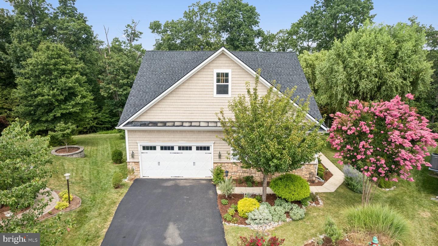 108 BUNTING CT, LAKE FREDERICK, Virginia 22630, 3 Bedrooms Bedrooms, ,4 BathroomsBathrooms,Residential,For sale,108 BUNTING CT,VAFV2035860 MLS # VAFV2035860