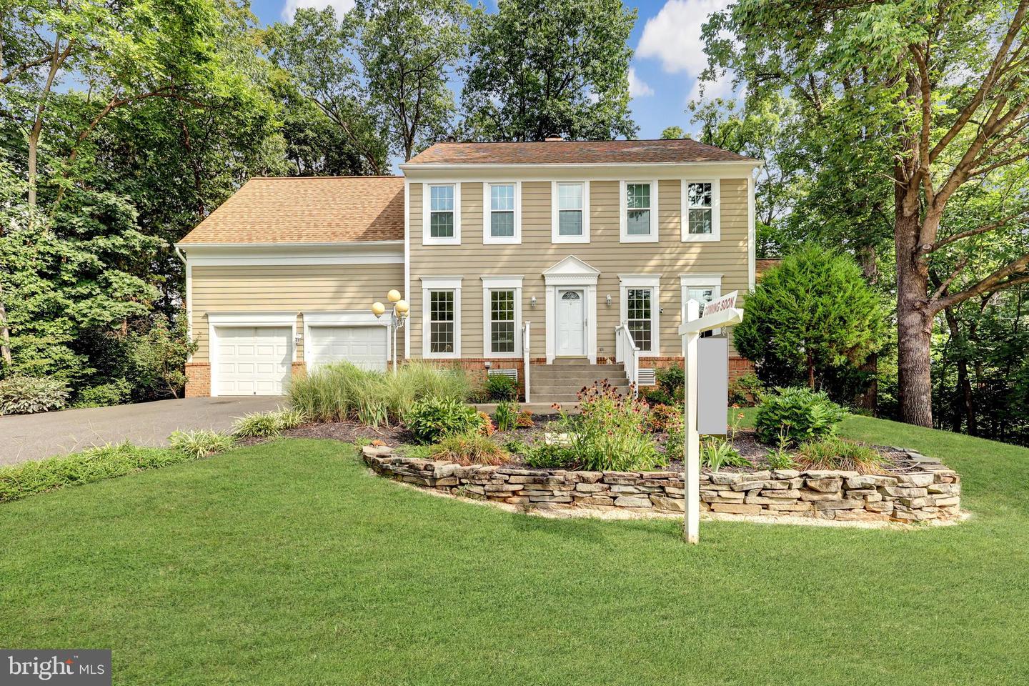 13616 NORTHBOURNE DR, CENTREVILLE, Virginia 20120, 4 Bedrooms Bedrooms, ,4 BathroomsBathrooms,Residential,For sale,13616 NORTHBOURNE DR,VAFX2259324 MLS # VAFX2259324