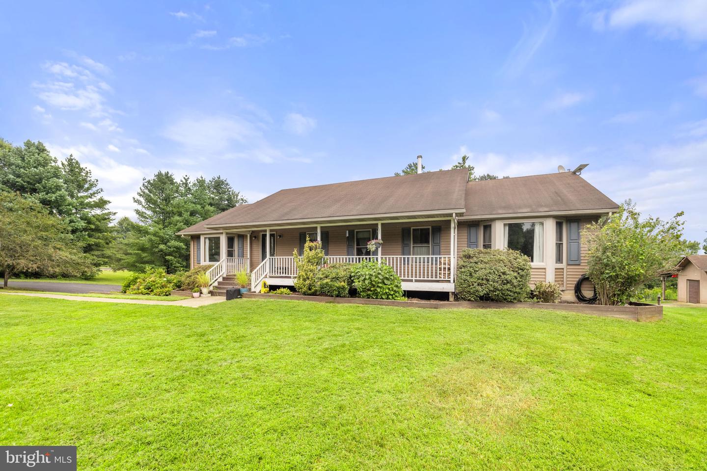 12155 TUTTS MILL LN, CULPEPER, Virginia 22701, 4 Bedrooms Bedrooms, ,3 BathroomsBathrooms,Residential,For sale,12155 TUTTS MILL LN,VACU2011176 MLS # VACU2011176