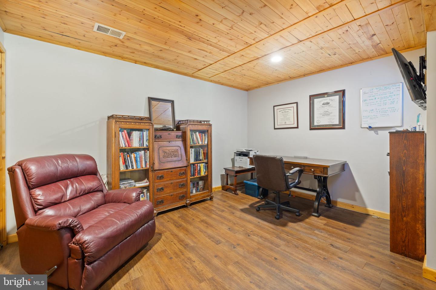 12155 TUTTS MILL LN, CULPEPER, Virginia 22701, 4 Bedrooms Bedrooms, ,3 BathroomsBathrooms,Residential,For sale,12155 TUTTS MILL LN,VACU2011176 MLS # VACU2011176