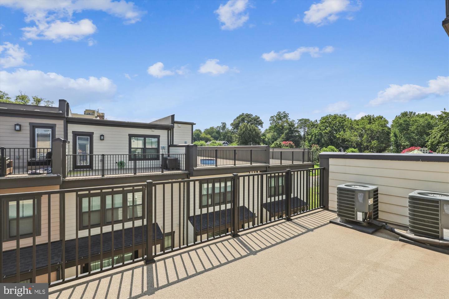 205 MARKET SQ NW #15, VIENNA, Virginia 22180, 4 Bedrooms Bedrooms, ,4 BathroomsBathrooms,Residential,For sale,205 MARKET SQ NW #15,VAFX2258998 MLS # VAFX2258998