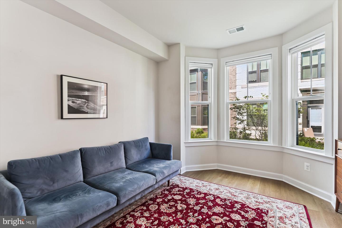 205 MARKET SQ NW #15, VIENNA, Virginia 22180, 4 Bedrooms Bedrooms, ,4 BathroomsBathrooms,Residential,For sale,205 MARKET SQ NW #15,VAFX2258998 MLS # VAFX2258998