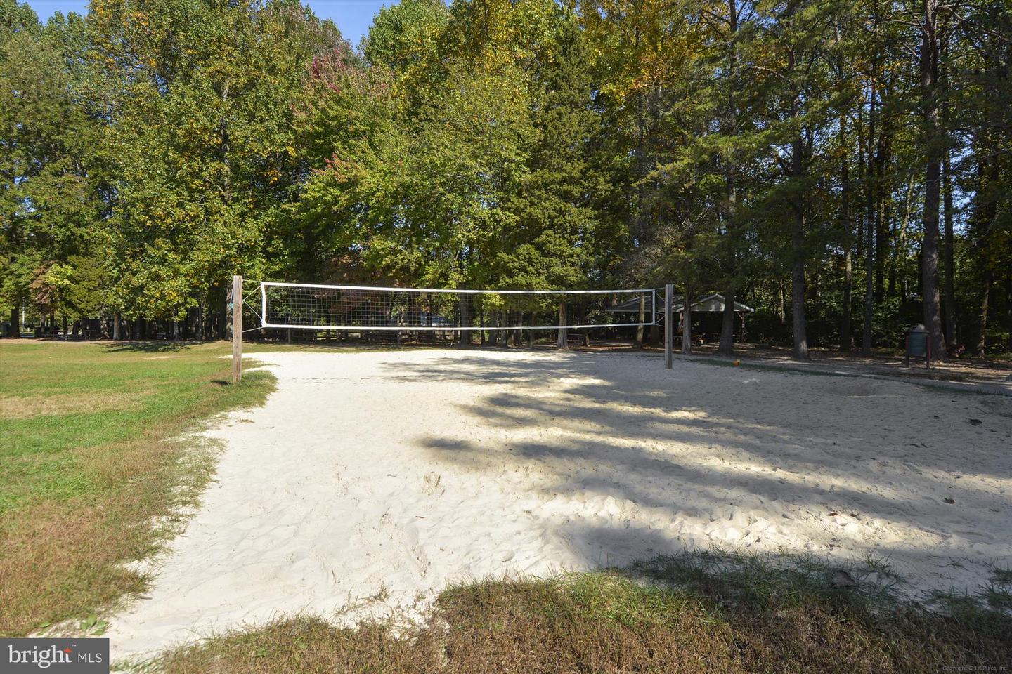 205 MARKET SQ NW #15, VIENNA, Virginia 22180, 4 Bedrooms Bedrooms, ,4 BathroomsBathrooms,Residential,For sale,205 MARKET SQ NW #15,VAFX2258998 MLS # VAFX2258998