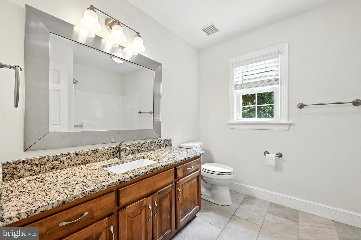12911 CHIPSTEAD RD, CHESTER, Virginia 23831, 5 Bedrooms Bedrooms, ,2 BathroomsBathrooms,Residential,For sale,12911 CHIPSTEAD RD,VACF2001240 MLS # VACF2001240