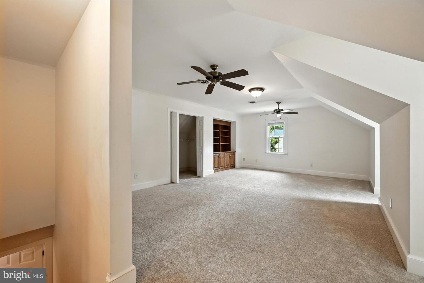 12911 CHIPSTEAD RD, CHESTER, Virginia 23831, 5 Bedrooms Bedrooms, ,2 BathroomsBathrooms,Residential,For sale,12911 CHIPSTEAD RD,VACF2001240 MLS # VACF2001240