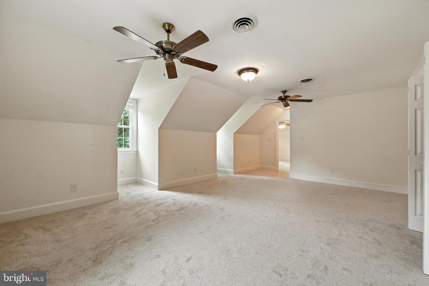 12911 CHIPSTEAD RD, CHESTER, Virginia 23831, 5 Bedrooms Bedrooms, ,2 BathroomsBathrooms,Residential,For sale,12911 CHIPSTEAD RD,VACF2001240 MLS # VACF2001240