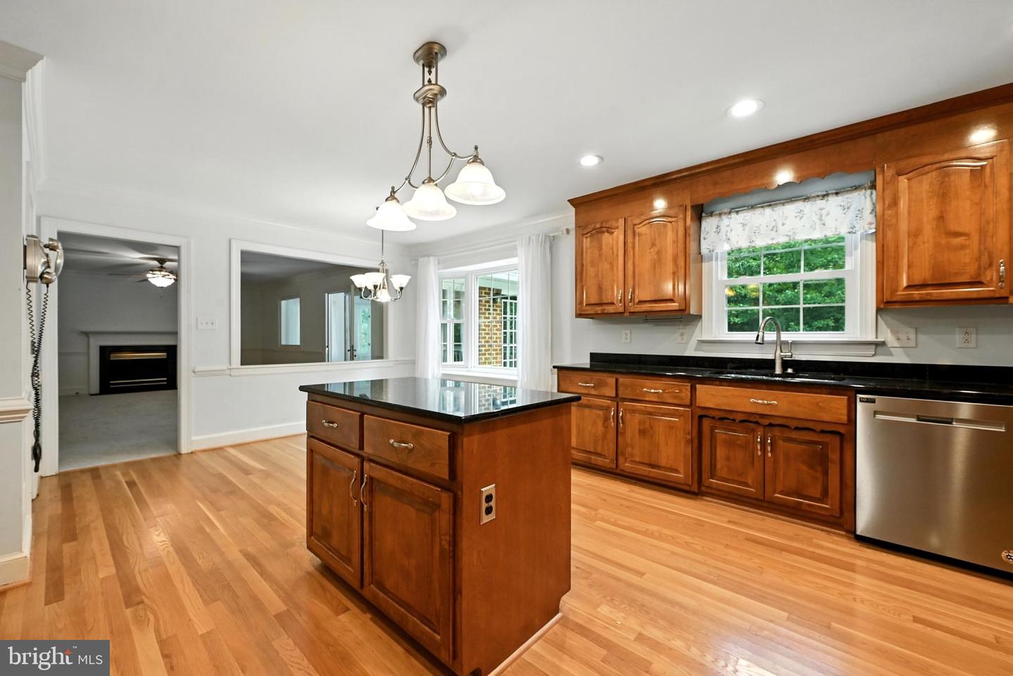 12911 CHIPSTEAD RD, CHESTER, Virginia 23831, 5 Bedrooms Bedrooms, ,2 BathroomsBathrooms,Residential,For sale,12911 CHIPSTEAD RD,VACF2001240 MLS # VACF2001240