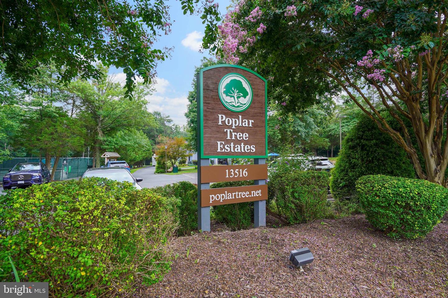 13430 BLACK GUM CT, CHANTILLY, Virginia 20151, 4 Bedrooms Bedrooms, 12 Rooms Rooms,2 BathroomsBathrooms,Residential,For sale,13430 BLACK GUM CT,VAFX2259054 MLS # VAFX2259054