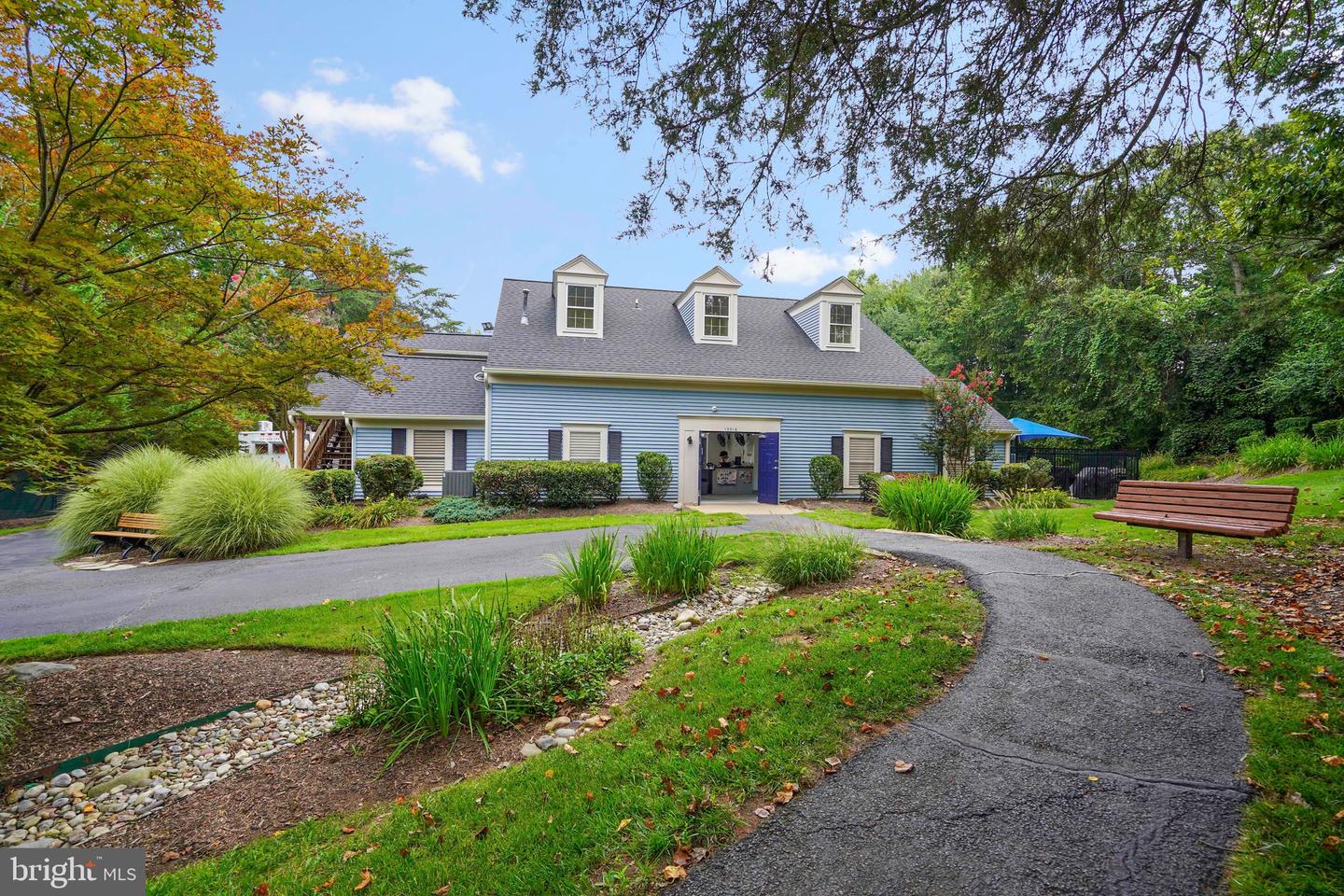 13430 BLACK GUM CT, CHANTILLY, Virginia 20151, 4 Bedrooms Bedrooms, 12 Rooms Rooms,2 BathroomsBathrooms,Residential,For sale,13430 BLACK GUM CT,VAFX2259054 MLS # VAFX2259054