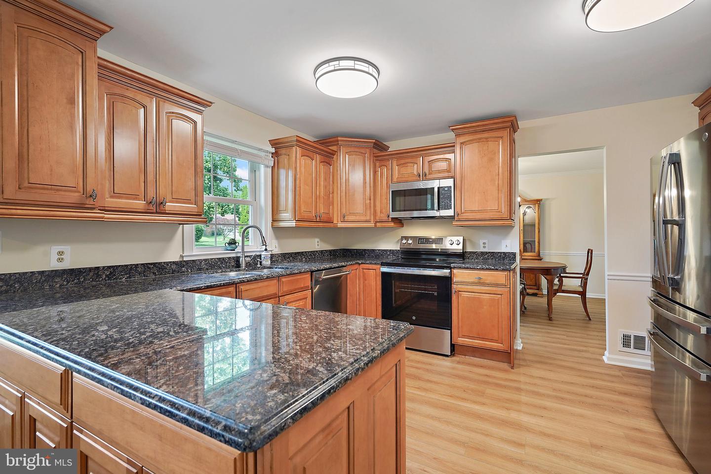 13430 BLACK GUM CT, CHANTILLY, Virginia 20151, 4 Bedrooms Bedrooms, 12 Rooms Rooms,2 BathroomsBathrooms,Residential,For sale,13430 BLACK GUM CT,VAFX2259054 MLS # VAFX2259054