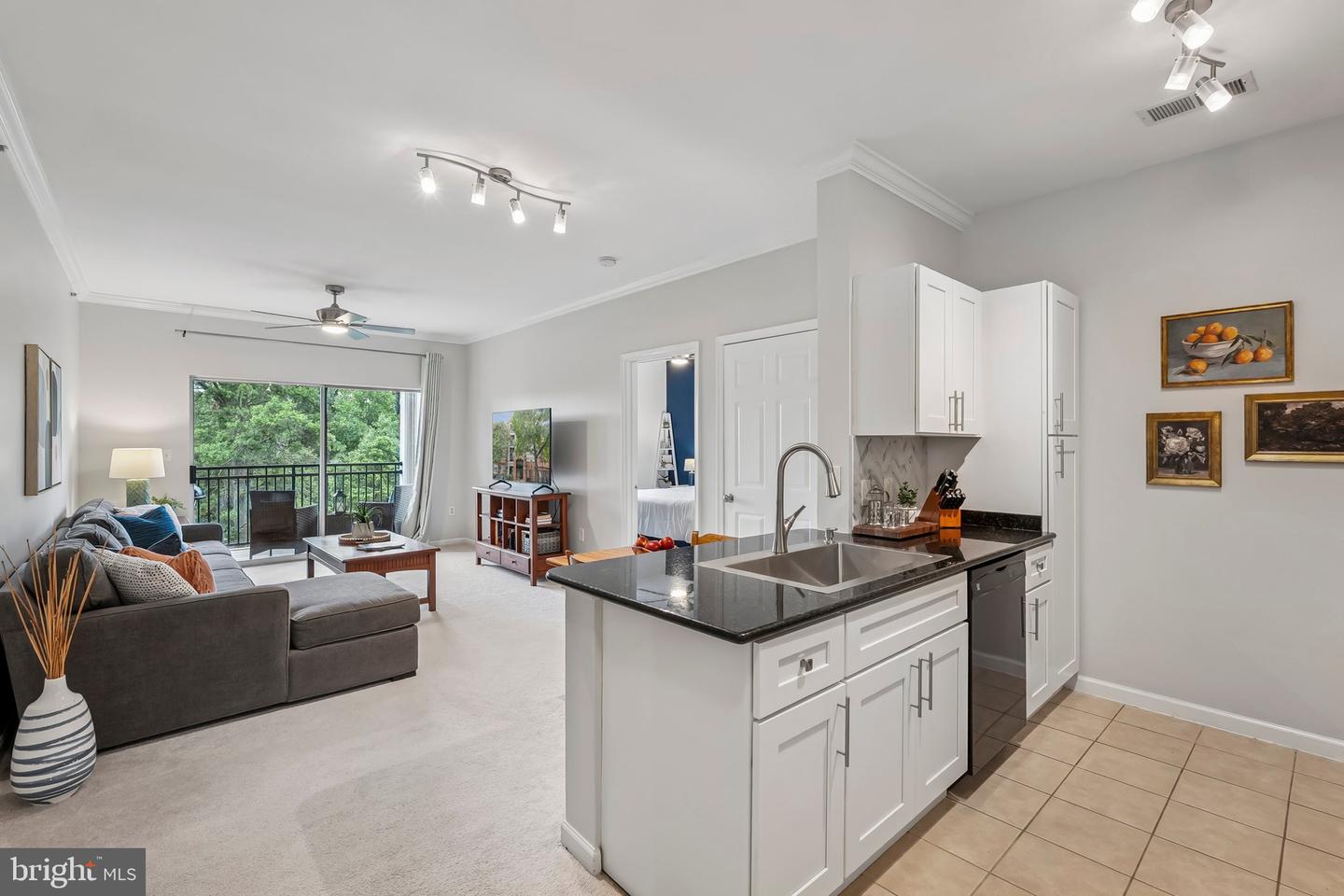 12956 CENTRE PARK CIR #417, HERNDON, Virginia 20171, 2 Bedrooms Bedrooms, ,2 BathroomsBathrooms,Residential,For sale,12956 CENTRE PARK CIR #417,VAFX2259074 MLS # VAFX2259074