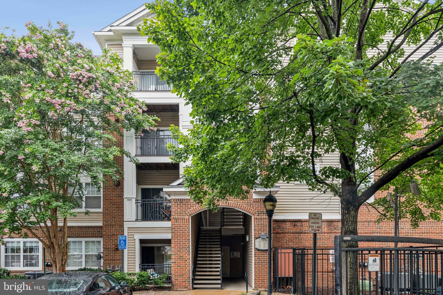 12956 CENTRE PARK CIR #417, HERNDON, Virginia 20171, 2 Bedrooms Bedrooms, ,2 BathroomsBathrooms,Residential,For sale,12956 CENTRE PARK CIR #417,VAFX2259074 MLS # VAFX2259074