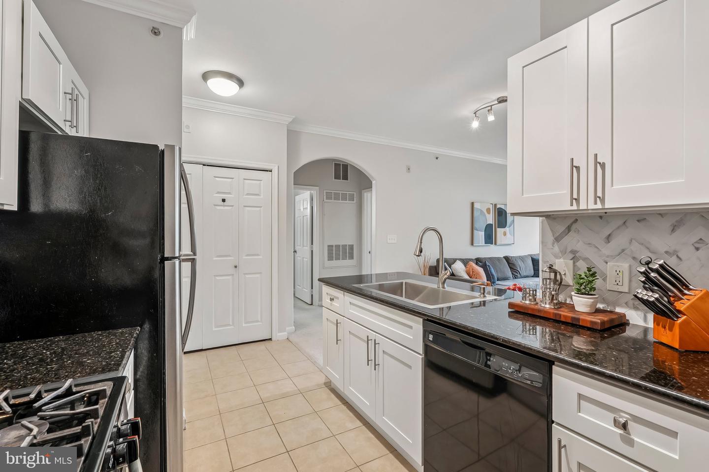 12956 CENTRE PARK CIR #417, HERNDON, Virginia 20171, 2 Bedrooms Bedrooms, ,2 BathroomsBathrooms,Residential,For sale,12956 CENTRE PARK CIR #417,VAFX2259074 MLS # VAFX2259074