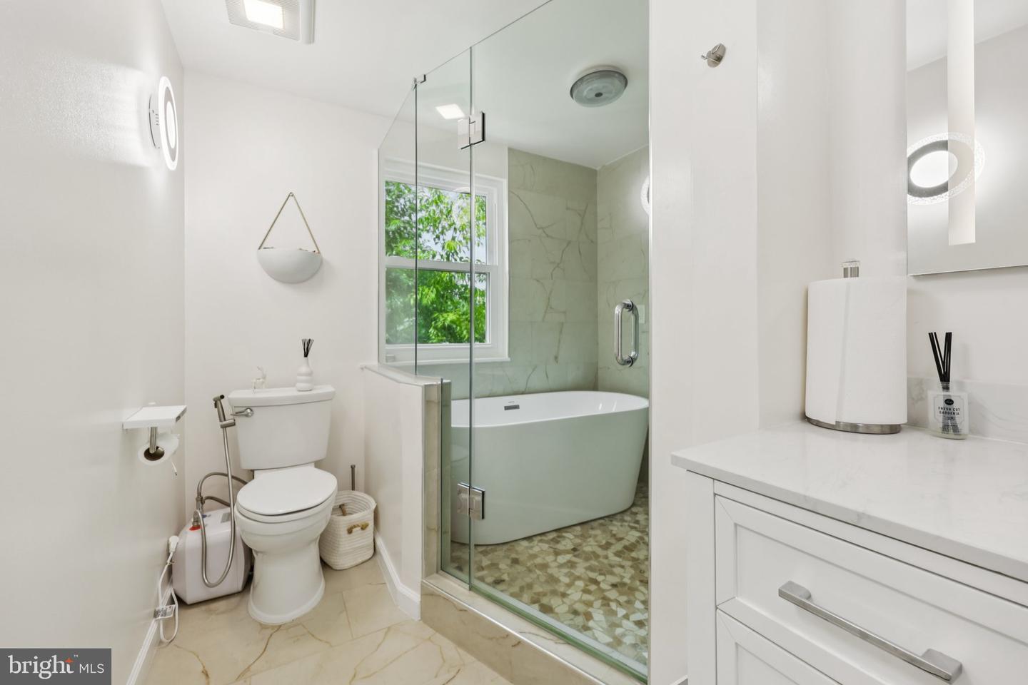 104 N GARFIELD RD, STERLING, Virginia 20164, 3 Bedrooms Bedrooms, ,2 BathroomsBathrooms,Residential,For sale,104 N GARFIELD RD,VALO2103788 MLS # VALO2103788