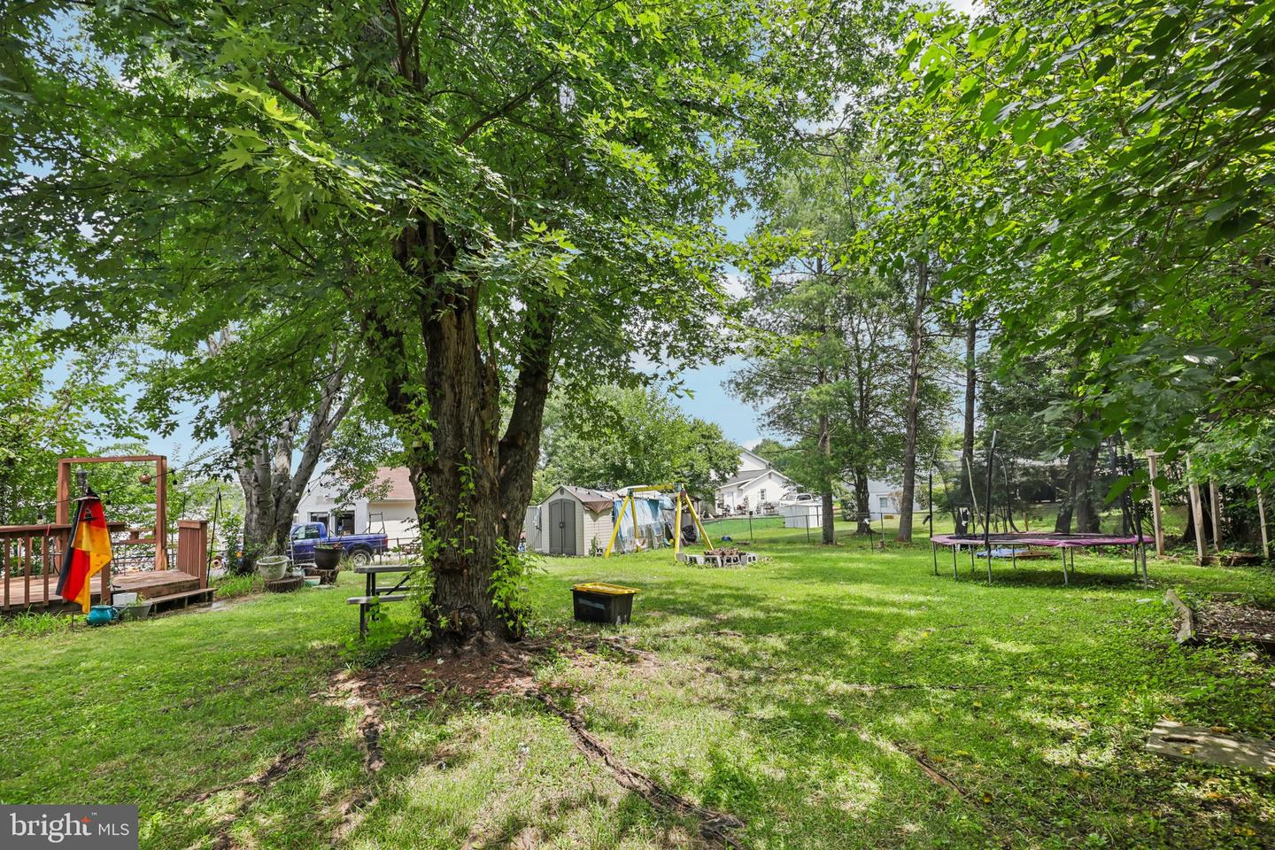104 N GARFIELD RD, STERLING, Virginia 20164, 3 Bedrooms Bedrooms, ,2 BathroomsBathrooms,Residential,For sale,104 N GARFIELD RD,VALO2103788 MLS # VALO2103788