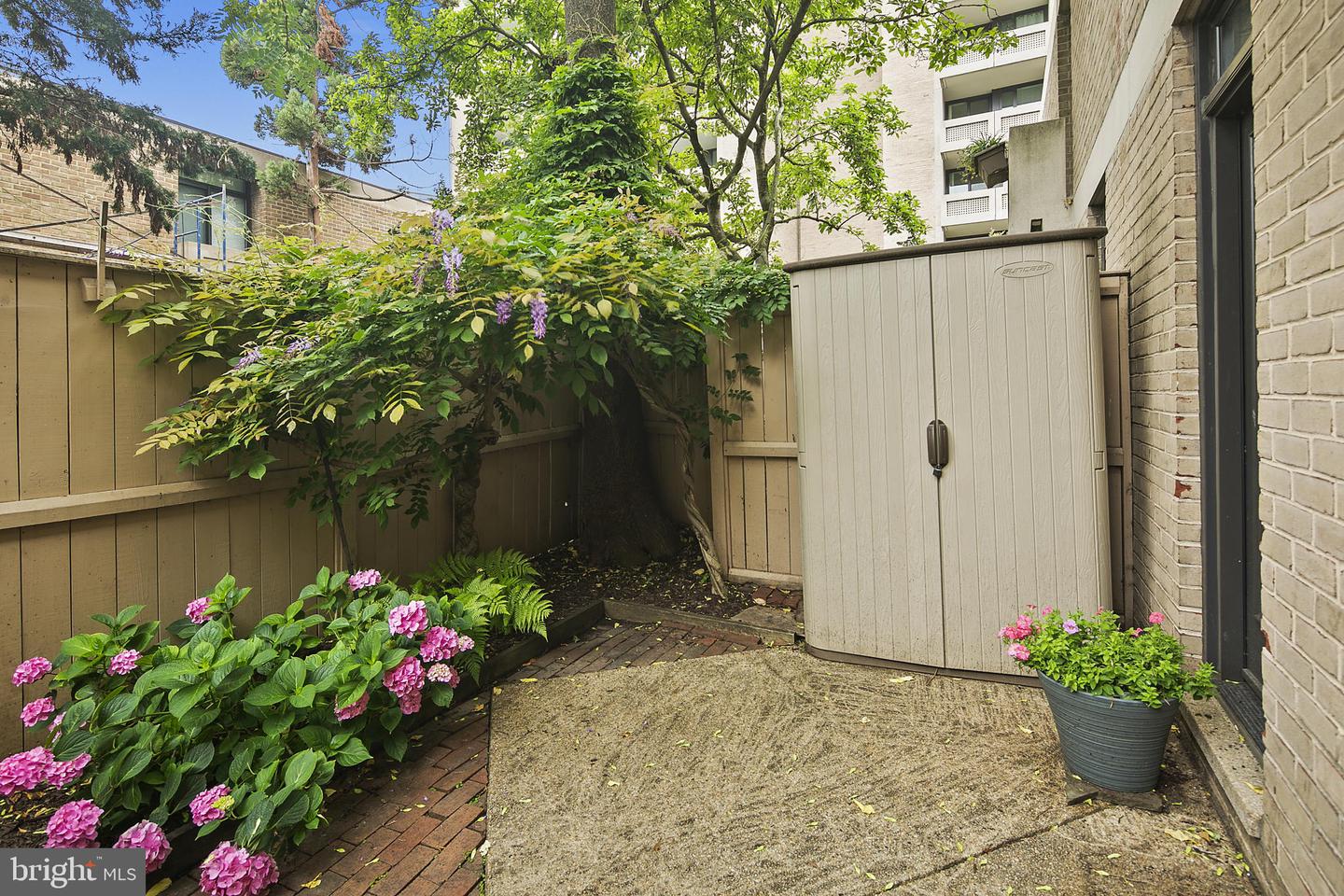 361 N ST SW #361, WASHINGTON, District Of Columbia 20024, 2 Bedrooms Bedrooms, ,3 BathroomsBathrooms,Residential,For sale,361 N ST SW #361,DCDC2213668 MLS # DCDC2213668