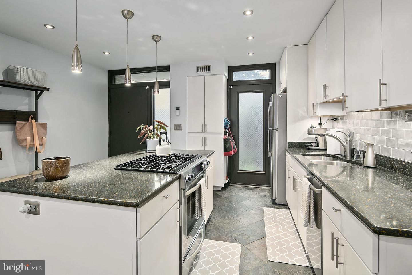 361 N ST SW #361, WASHINGTON, District Of Columbia 20024, 2 Bedrooms Bedrooms, ,3 BathroomsBathrooms,Residential,For sale,361 N ST SW #361,DCDC2213668 MLS # DCDC2213668