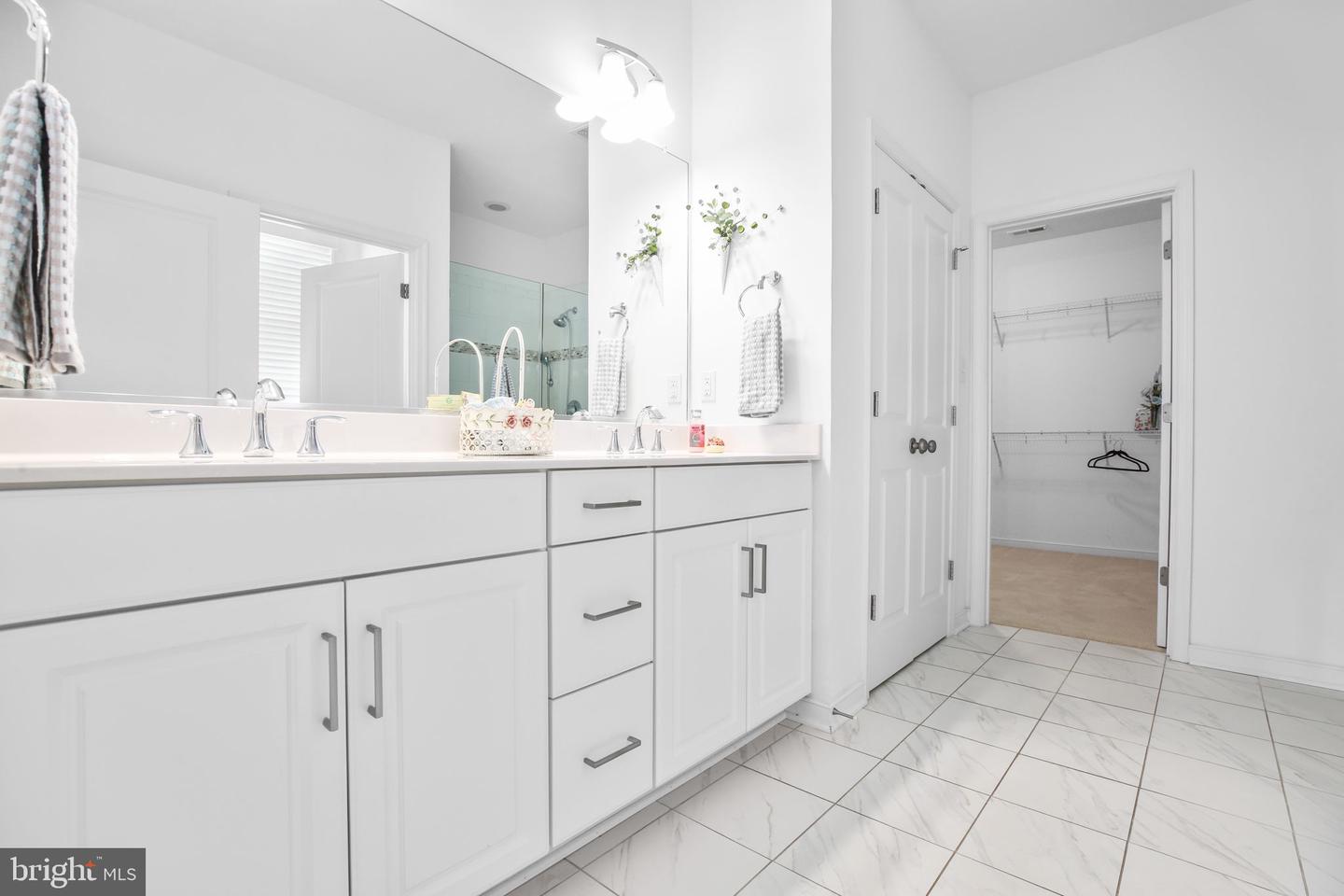 2832 CROWN GRANT RD, HENRICO, Virginia 23233, 3 Bedrooms Bedrooms, 10 Rooms Rooms,2 BathroomsBathrooms,Residential,For sale,2832 CROWN GRANT RD,VAHN2001018 MLS # VAHN2001018