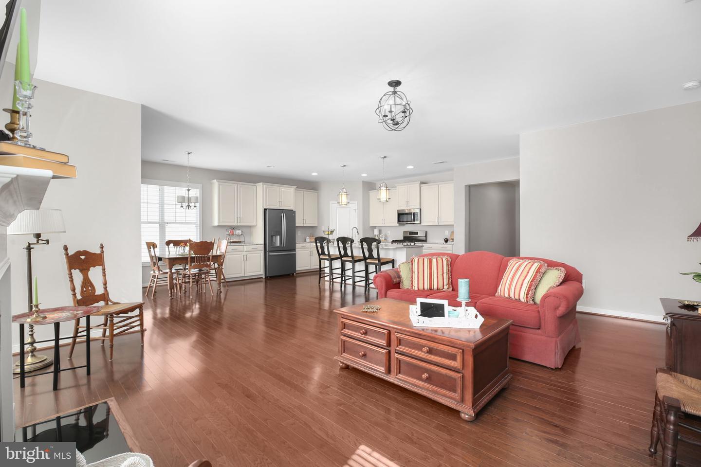 2832 CROWN GRANT RD, HENRICO, Virginia 23233, 3 Bedrooms Bedrooms, 10 Rooms Rooms,2 BathroomsBathrooms,Residential,For sale,2832 CROWN GRANT RD,VAHN2001018 MLS # VAHN2001018