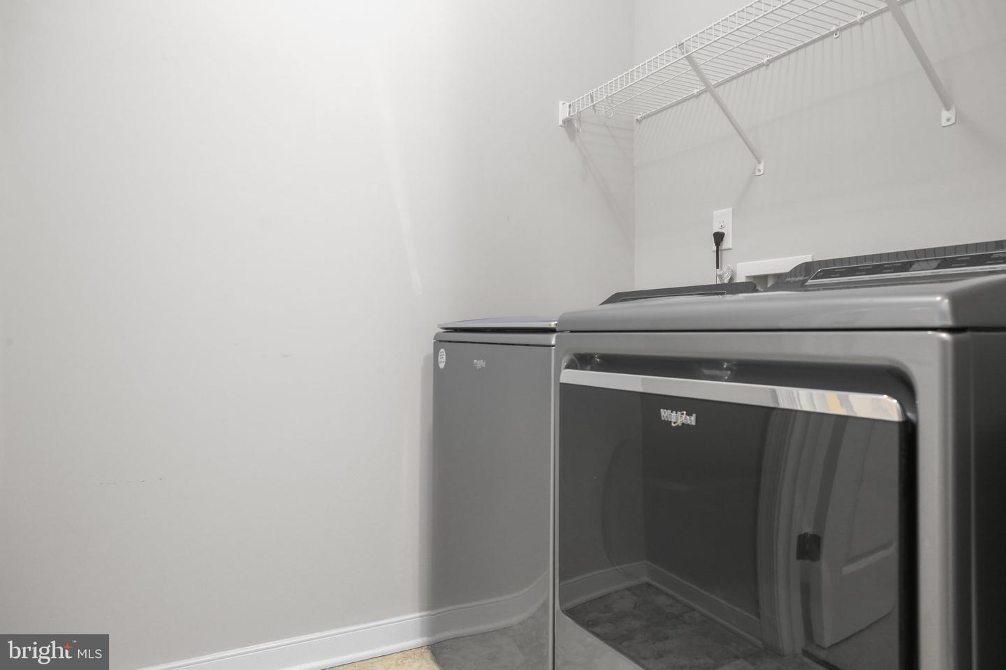 2832 CROWN GRANT RD, HENRICO, Virginia 23233, 3 Bedrooms Bedrooms, 10 Rooms Rooms,2 BathroomsBathrooms,Residential,For sale,2832 CROWN GRANT RD,VAHN2001018 MLS # VAHN2001018