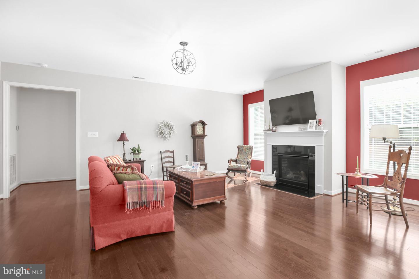 2832 CROWN GRANT RD, HENRICO, Virginia 23233, 3 Bedrooms Bedrooms, 10 Rooms Rooms,2 BathroomsBathrooms,Residential,For sale,2832 CROWN GRANT RD,VAHN2001018 MLS # VAHN2001018