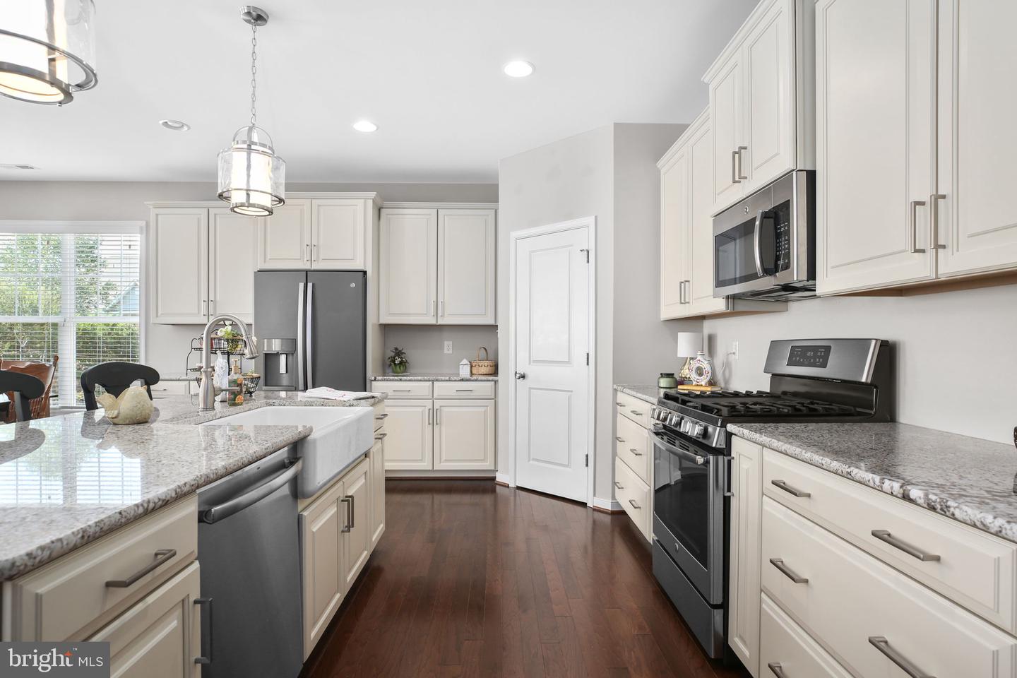 2832 CROWN GRANT RD, HENRICO, Virginia 23233, 3 Bedrooms Bedrooms, 10 Rooms Rooms,2 BathroomsBathrooms,Residential,For sale,2832 CROWN GRANT RD,VAHN2001018 MLS # VAHN2001018