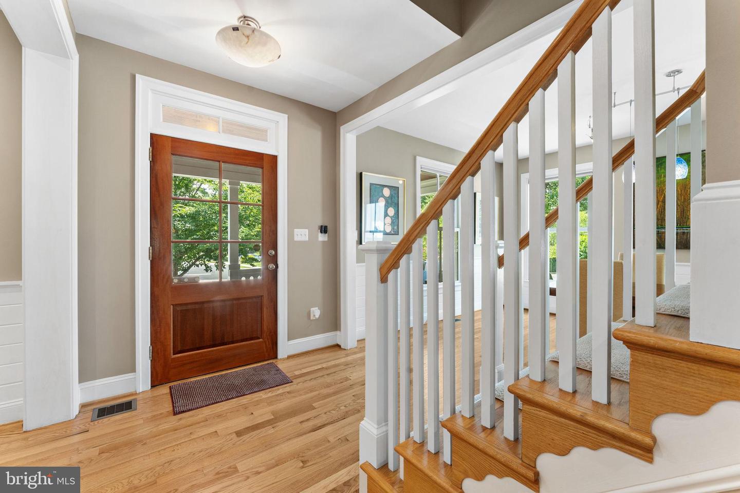 516 CENTER ST S, VIENNA, Virginia 22180, 5 Bedrooms Bedrooms, ,4 BathroomsBathrooms,Residential,For sale,516 CENTER ST S,VAFX2259356 MLS # VAFX2259356