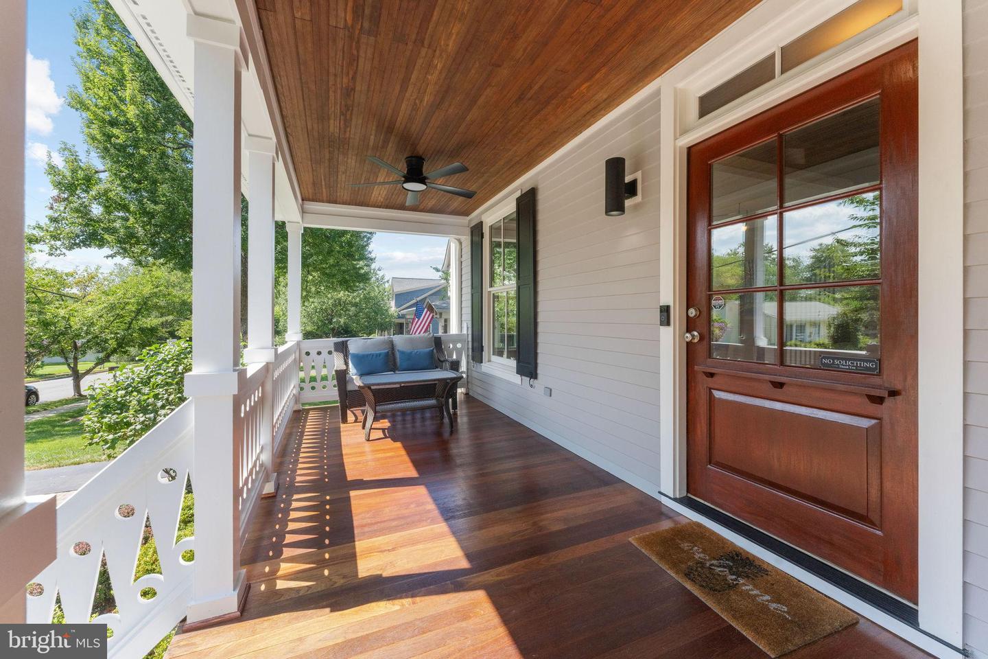 516 CENTER ST S, VIENNA, Virginia 22180, 5 Bedrooms Bedrooms, ,4 BathroomsBathrooms,Residential,For sale,516 CENTER ST S,VAFX2259356 MLS # VAFX2259356