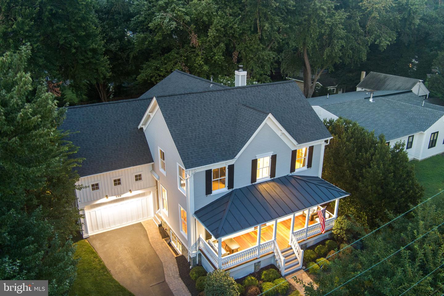 516 CENTER ST S, VIENNA, Virginia 22180, 5 Bedrooms Bedrooms, ,4 BathroomsBathrooms,Residential,For sale,516 CENTER ST S,VAFX2259356 MLS # VAFX2259356