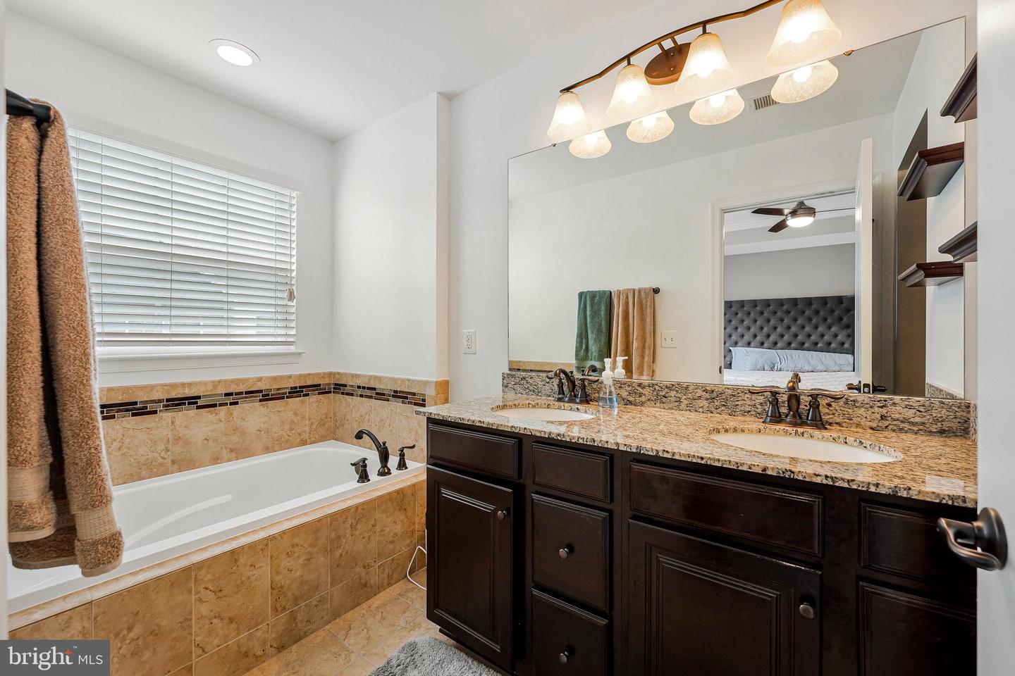 7109 SANTA CRUZ PL, GAINESVILLE, Virginia 20155, 3 Bedrooms Bedrooms, ,2 BathroomsBathrooms,Residential,For sale,7109 SANTA CRUZ PL,VAPW2100790 MLS # VAPW2100790