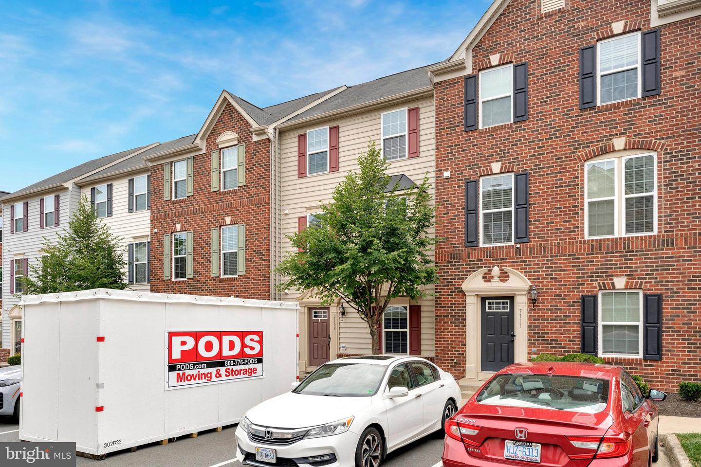 7109 SANTA CRUZ PL, GAINESVILLE, Virginia 20155, 3 Bedrooms Bedrooms, ,2 BathroomsBathrooms,Residential,For sale,7109 SANTA CRUZ PL,VAPW2100790 MLS # VAPW2100790