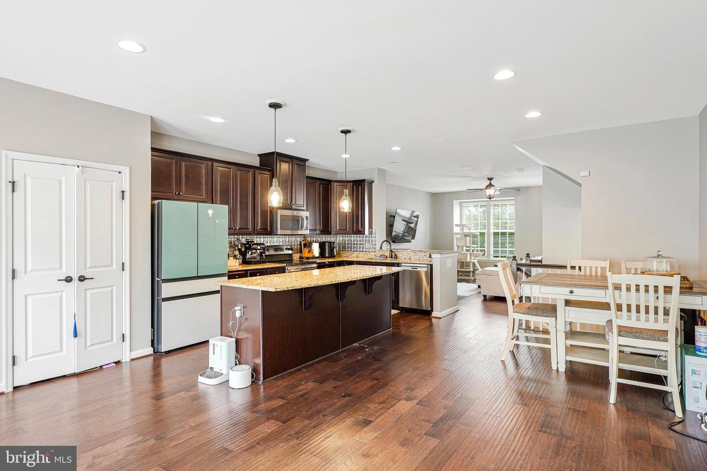 7109 SANTA CRUZ PL, GAINESVILLE, Virginia 20155, 3 Bedrooms Bedrooms, ,2 BathroomsBathrooms,Residential,For sale,7109 SANTA CRUZ PL,VAPW2100790 MLS # VAPW2100790
