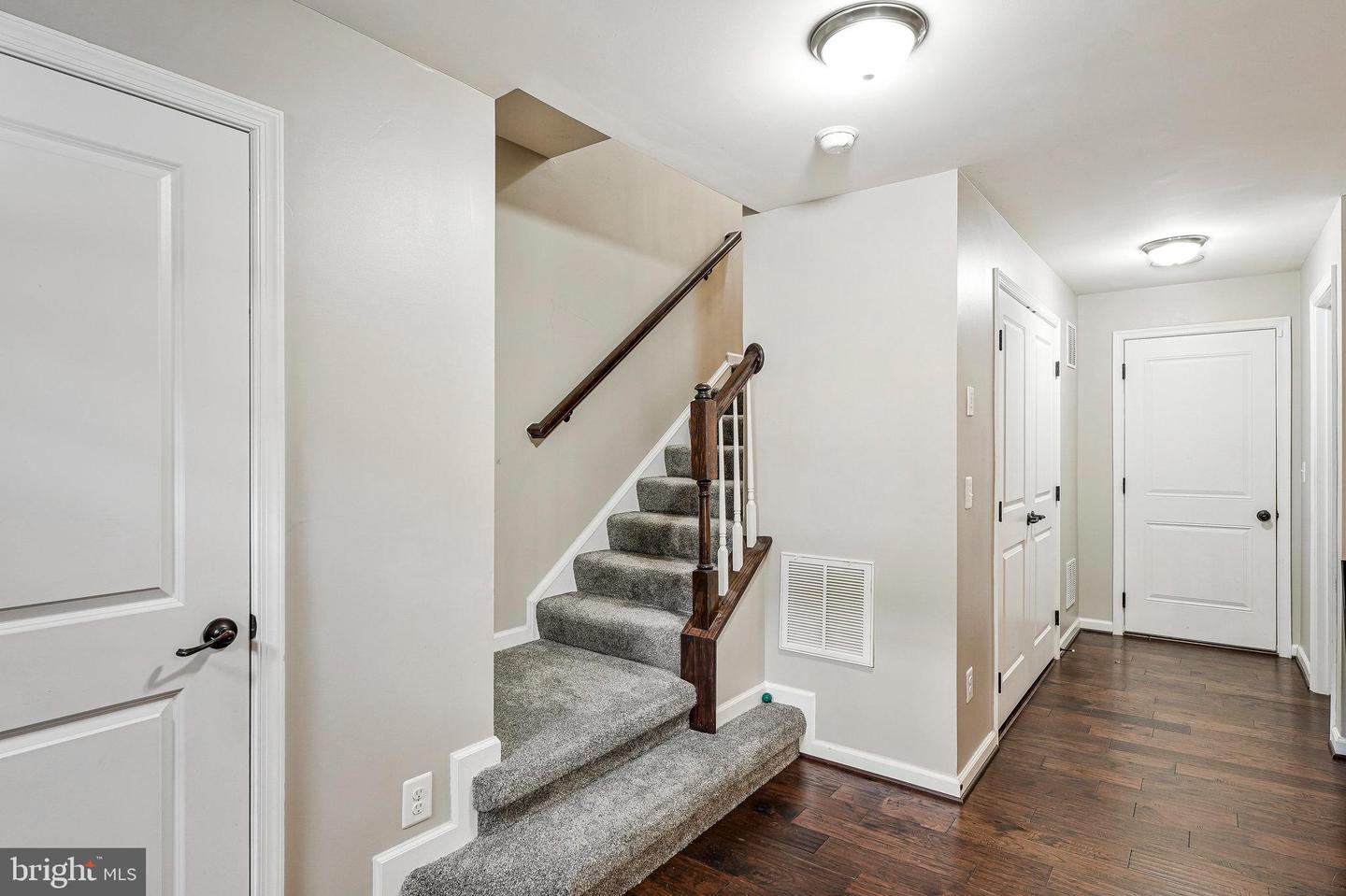 7109 SANTA CRUZ PL, GAINESVILLE, Virginia 20155, 3 Bedrooms Bedrooms, ,2 BathroomsBathrooms,Residential,For sale,7109 SANTA CRUZ PL,VAPW2100790 MLS # VAPW2100790