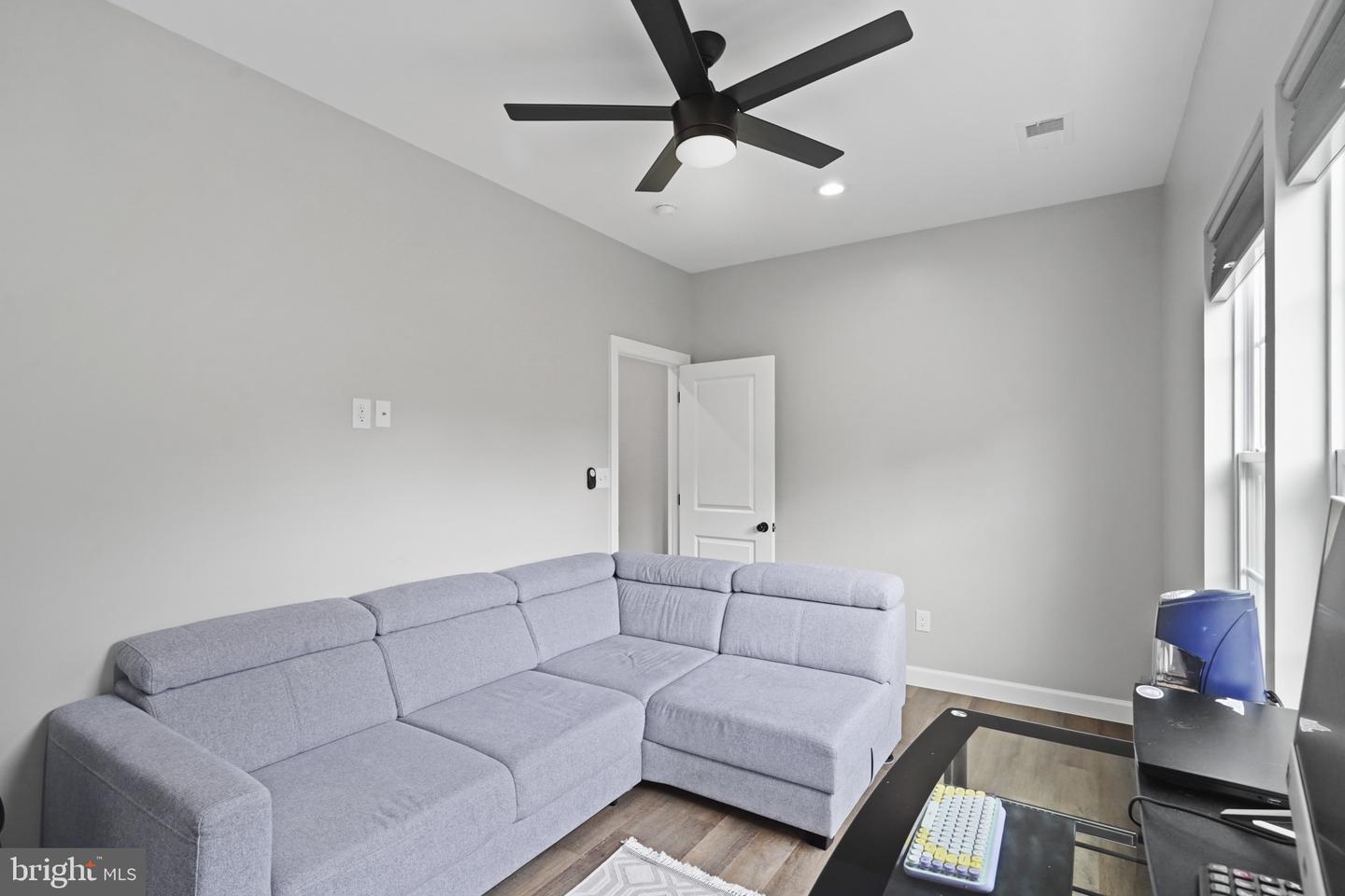 8321 MAPLEWOOD DR, MANASSAS, Virginia 20111, 4 Bedrooms Bedrooms, ,3 BathroomsBathrooms,Residential,For sale,8321 MAPLEWOOD DR,VAPW2100794 MLS # VAPW2100794