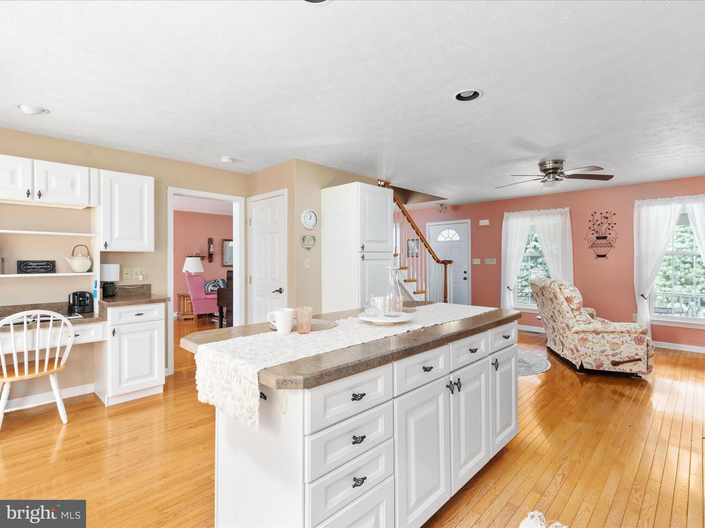 1153 MERRIMANS LN, WINCHESTER, Virginia 22602, 3 Bedrooms Bedrooms, ,2 BathroomsBathrooms,Residential,For sale,1153 MERRIMANS LN,VAFV2035906 MLS # VAFV2035906