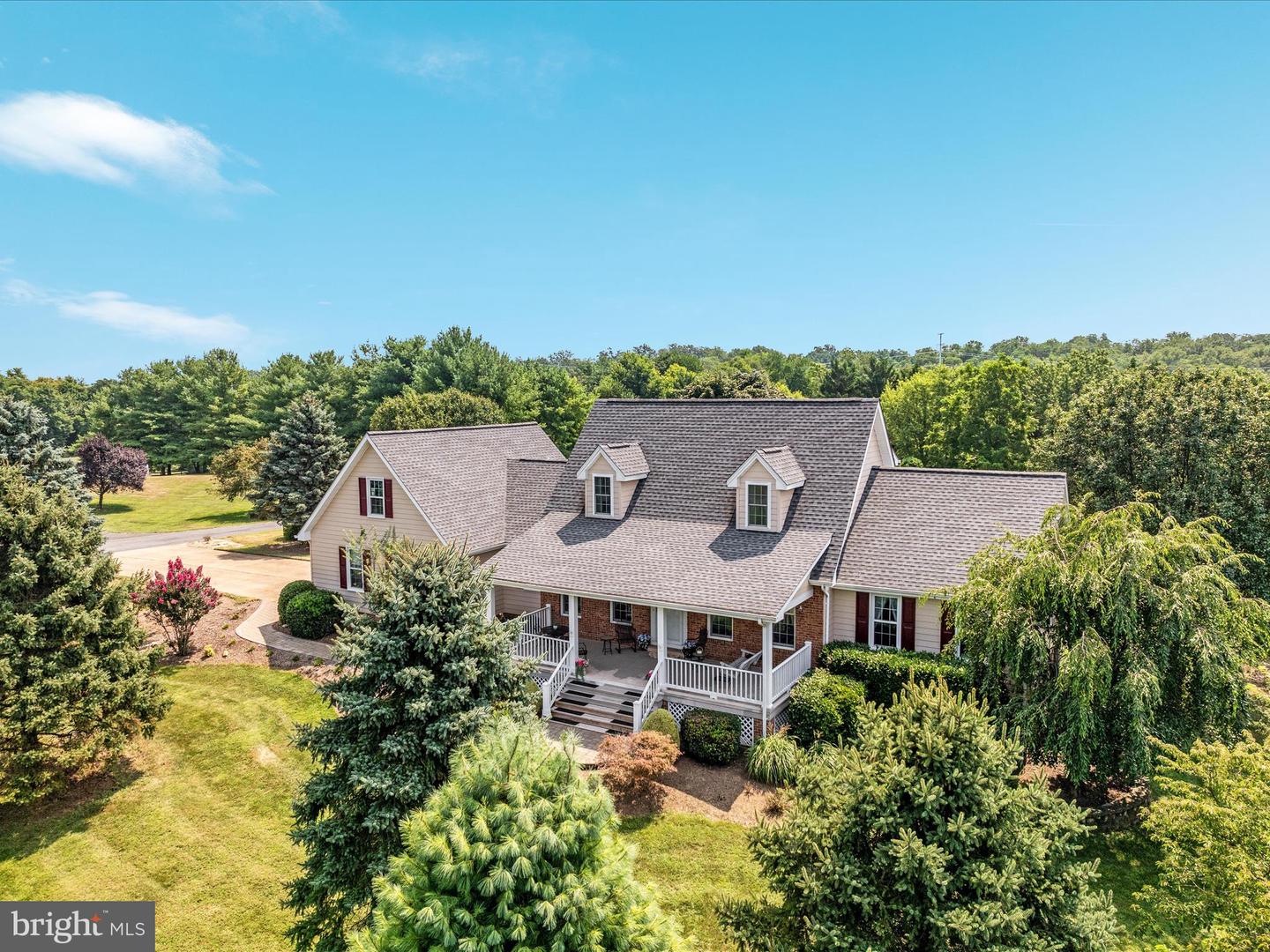 1153 MERRIMANS LN, WINCHESTER, Virginia 22602, 3 Bedrooms Bedrooms, ,2 BathroomsBathrooms,Residential,For sale,1153 MERRIMANS LN,VAFV2035906 MLS # VAFV2035906