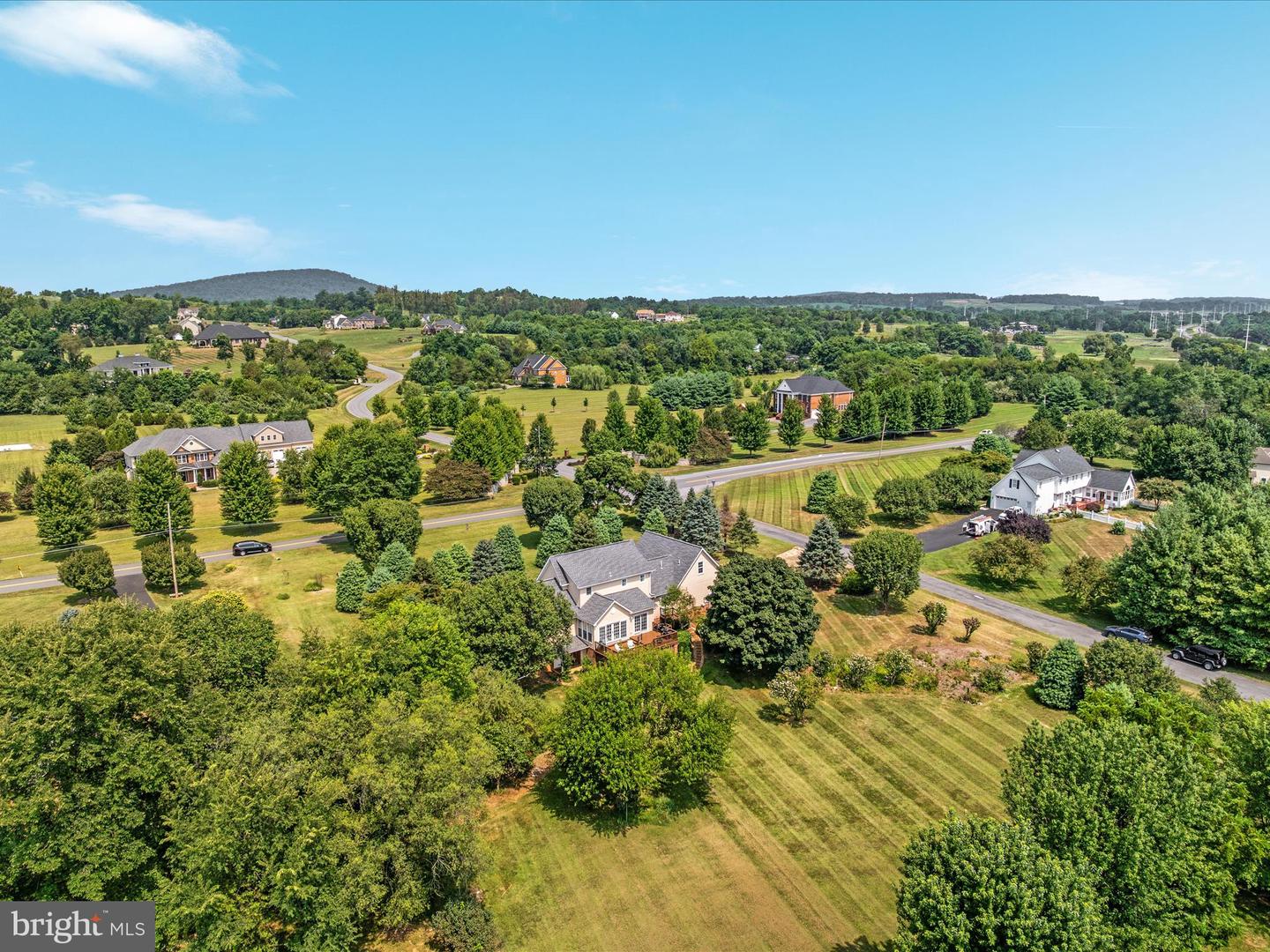 1153 MERRIMANS LN, WINCHESTER, Virginia 22602, 3 Bedrooms Bedrooms, ,2 BathroomsBathrooms,Residential,For sale,1153 MERRIMANS LN,VAFV2035906 MLS # VAFV2035906
