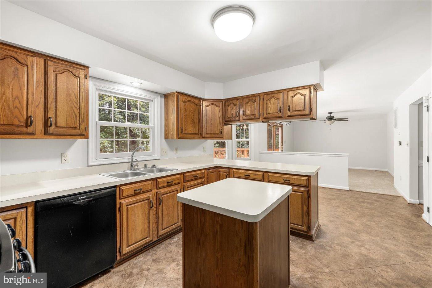 4301 MURVEN PARK LN, FREDERICKSBURG, Virginia 22408, ,Residential,For sale,4301 MURVEN PARK LN,VASP2035278 MLS # VASP2035278